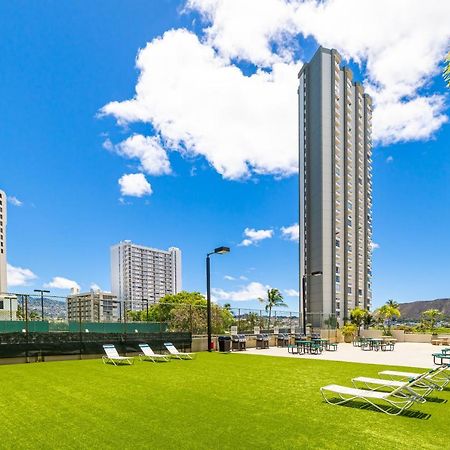 Mountain Views & Steps To Beach - Free Parking! Honolulu Eksteriør billede