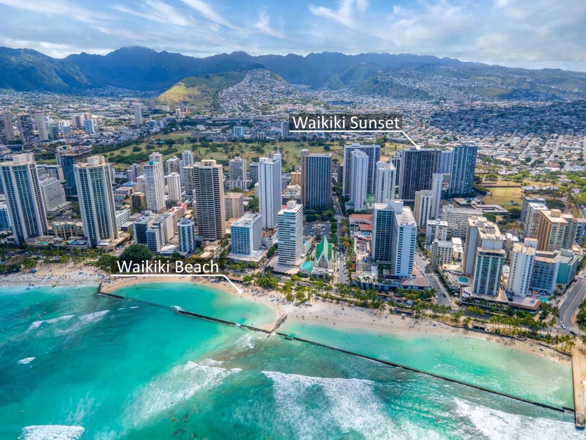 Mountain Views & Steps To Beach - Free Parking! Honolulu Eksteriør billede